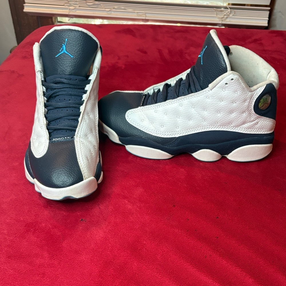 Jordan Retro 13 Sneakers in White and Dark Blue